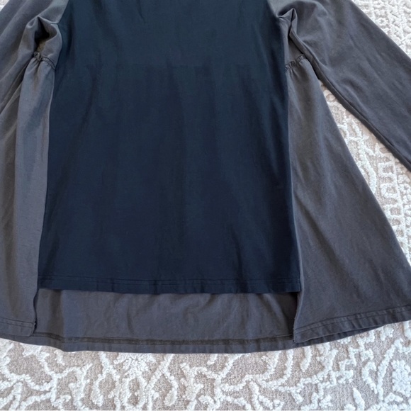 AMMA Long Sleeve Colorblock Tunic Top - Picture 6 of 13